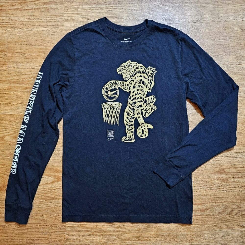 Nike Basketball Dunkin Master Tiger Long Sleeve Tee Shirt Small Black Gold Rare
